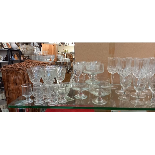 1464 - A quantity of drinking glasses and desert bowls COLLECT ONLY