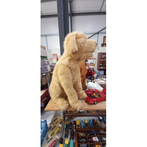 1298 - A large battery operated automated dog, untested