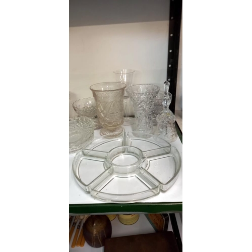 1538 - A quantity of glassware including decanter & vases etc. COLLECT ONLY