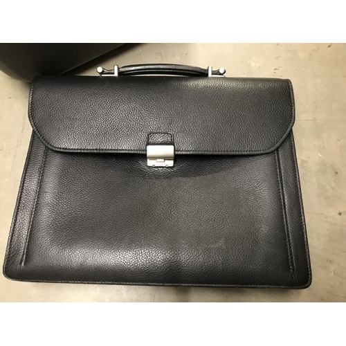 1772 - A soft leather brief case and a lockable vanity case COLLECT ONLY