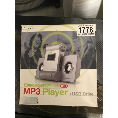 1778 - 2 boxed Apacer MP3 players