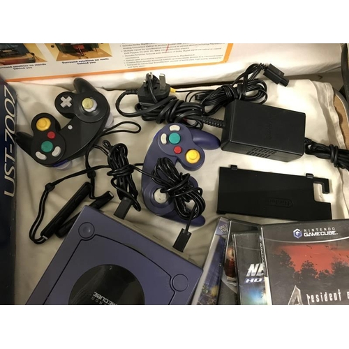 1782 - A Nintendo Game Cube, accessories & games COLLECT ONLY