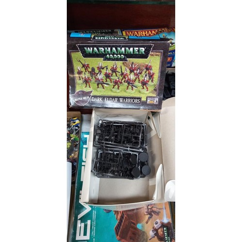 1215 - A large quantity of Games Workshop War Hammer and War gaming figures COLLECT ONLY