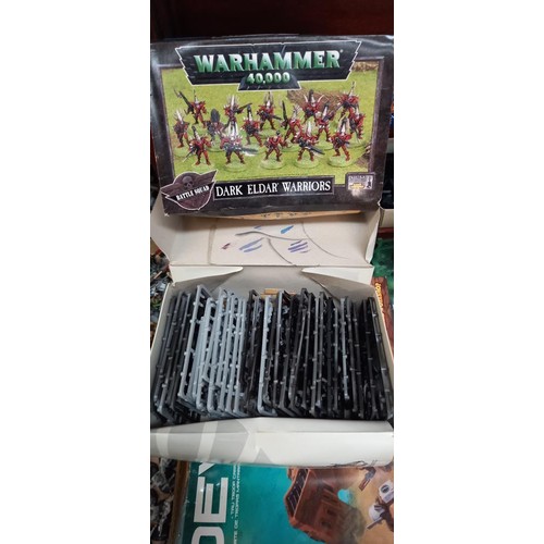 1215 - A large quantity of Games Workshop War Hammer and War gaming figures COLLECT ONLY