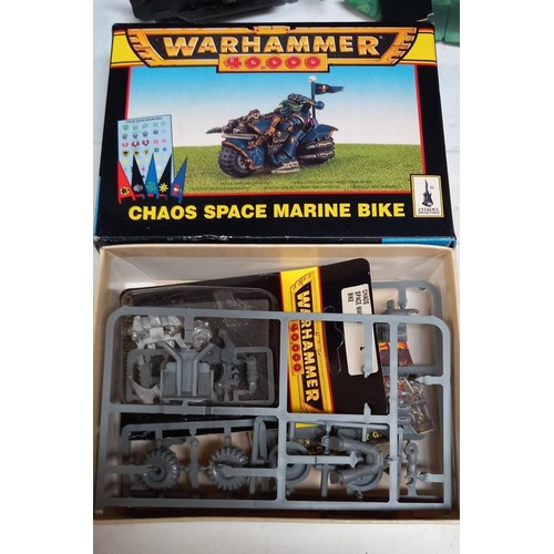 1215 - A large quantity of Games Workshop War Hammer and War gaming figures COLLECT ONLY