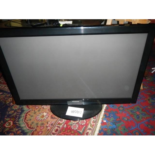 698 - A 10' TV/Monitor and one other,.