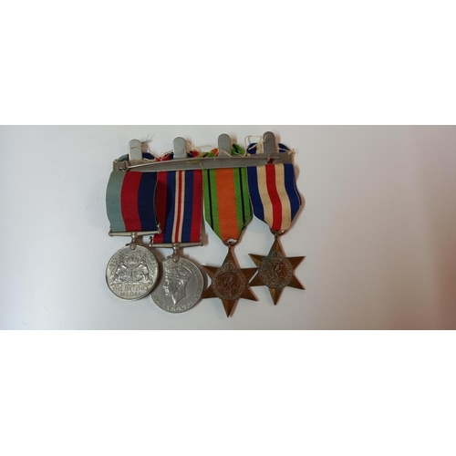 1099 - A Korea Medal, Set of 4 World War II Medals. 1914-1918 Metal Dog Tags