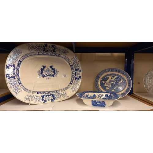 123 - A Victorian blue and white meat platter etc COLLECT ONLY