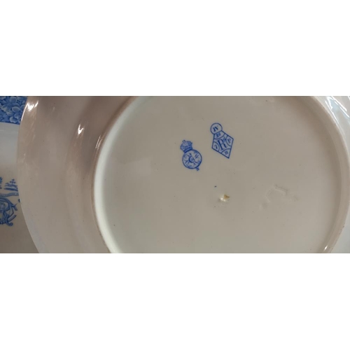 136 - 5 Victorian blue and white plates with Latin crest in centre (diamond backstamp)