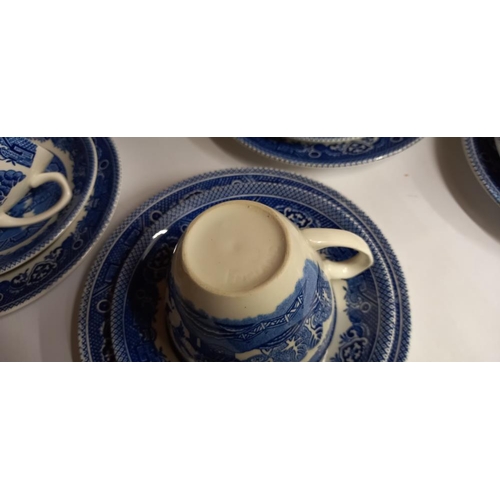 40 - A Myott willow pattern blue and white tea set  COLLECT ONLY