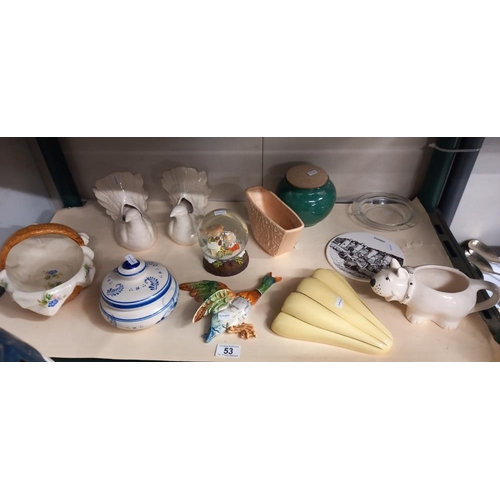 53 - A mixed lot of porcelain etc