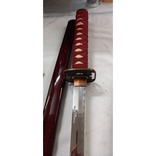 167 - A 2 piece replica Samurai sword set in lacquered red high gloss finish (Katana and Wakizashi) COLLEC... 