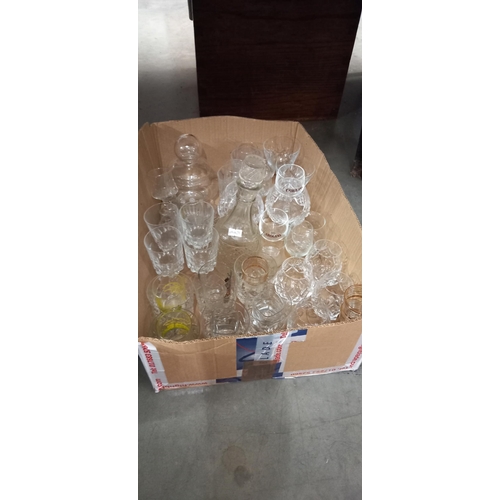 202 - 4 boxes of vintage glassware including cake stands, bowls etc