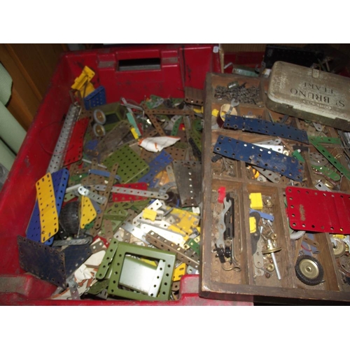 Lot De Pièces Meccano Ancien - Pour Collection Ou Création