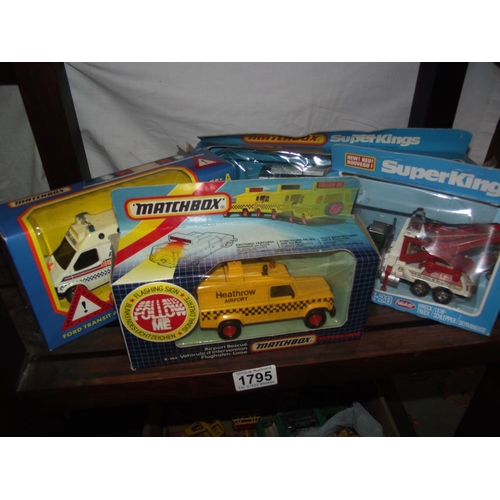 1795 - Boxed Matchbox Superkings including K-20 wreck truck and K31 Peterbilt refrigerator truck