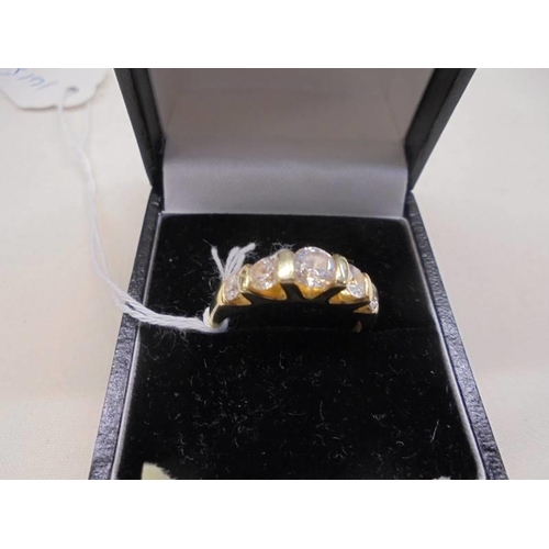 1092 - A silver gilt ring set CZ, size P, 3.9 grams.