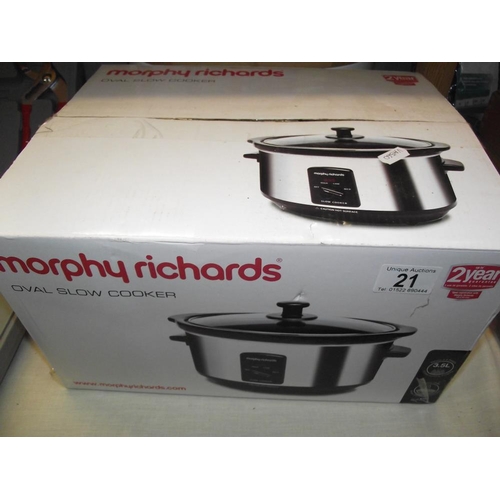 21 - A Morphy Richards 3.5l slow cooker in box