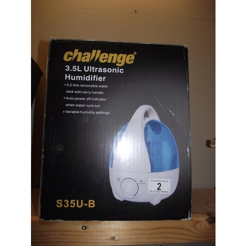 2 - A boxed Challenge 3.5l Ultrasonic humidifier