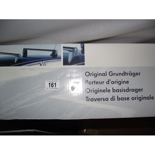 161 - A boxed VW Volkswagen genuine roof bar set for circa 95 Polo