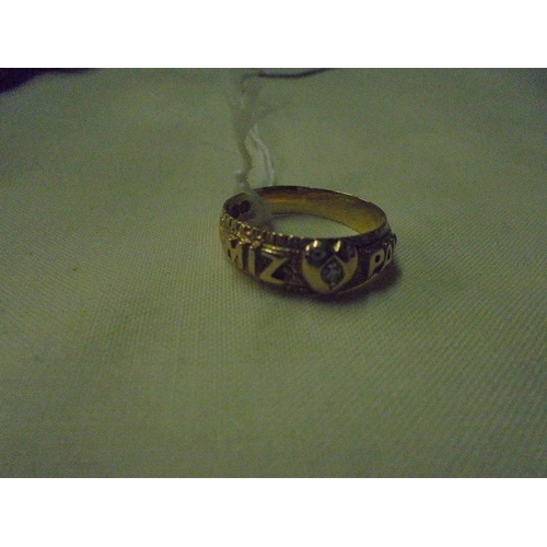 60 - An 18ct gold MIZPAH ring, size N half, 3.9 grams.