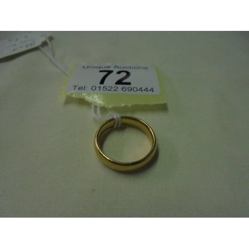 72 - A 22ct gold wedding band, size L, 6.5 grams.