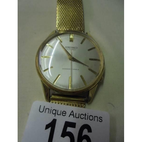 156 - A Seiko gent's wrist watch on gold plated strap