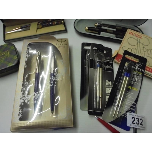 232 - An assortment of writing implements including Parker pen sets, fountain pen with gold nib, other box... 