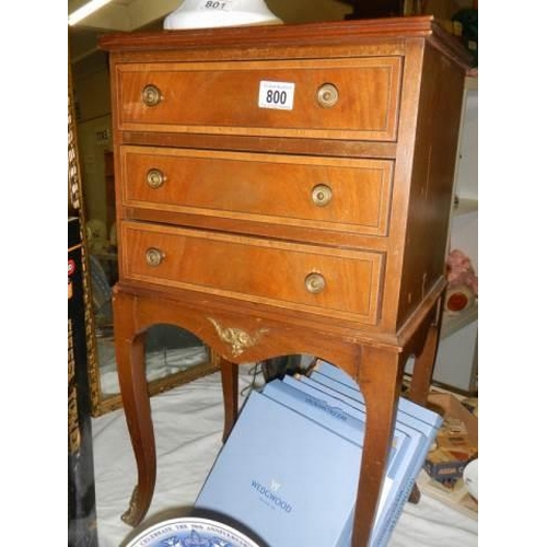 800 - An Edwardian mahogany three drawer side chest. COLLECT ONLY.