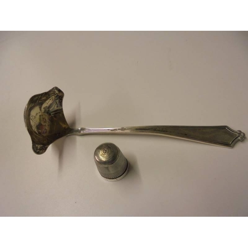 172 - 3 silver handled button hooks, a silver & mother of pearl button hook, a silver sauce ladle, silver ... 