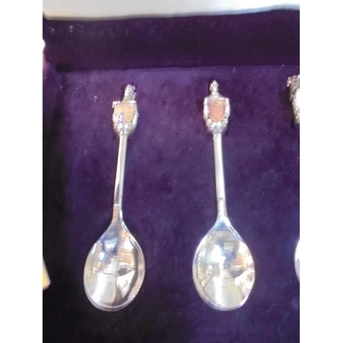 182 - A limited edition 1407/2500 'The Queens Beasts' silver commemorative spoons presentation set.