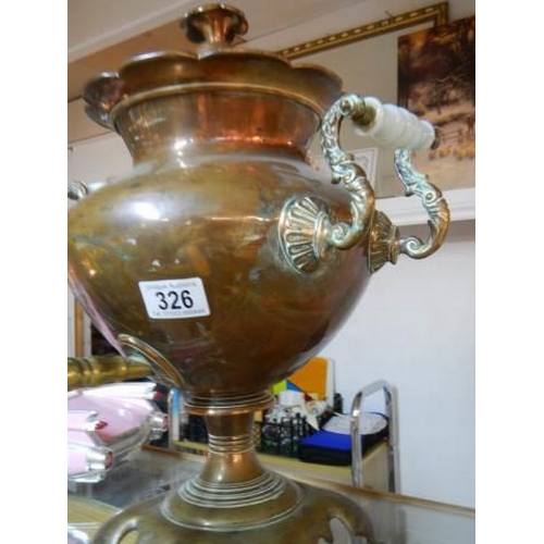 326 - A good Victorian copper samovar urn in good condition.