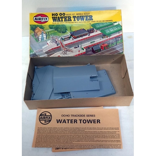 2072 - An Airfix HO/00 gauge water tower, locomotive turntable & turntable kits, believed to be complete