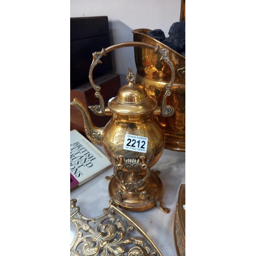 2212 - A quantity of brass ware including coal scuttle, bellows, trivet etc COLLECT ONLY