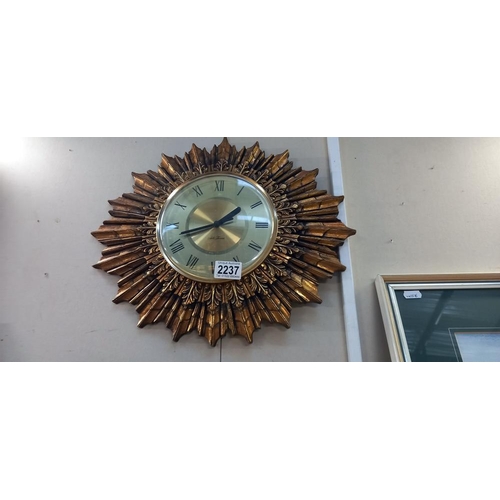 2237 - Vintage Seth Thomas gilded sunburst clock