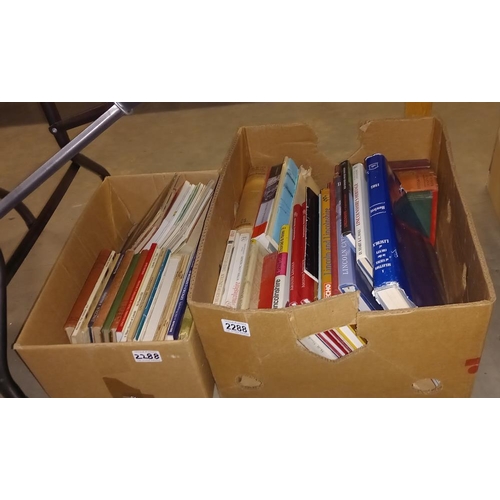 2288 - 2 boxes of books on Lincoln and Lincolnshire