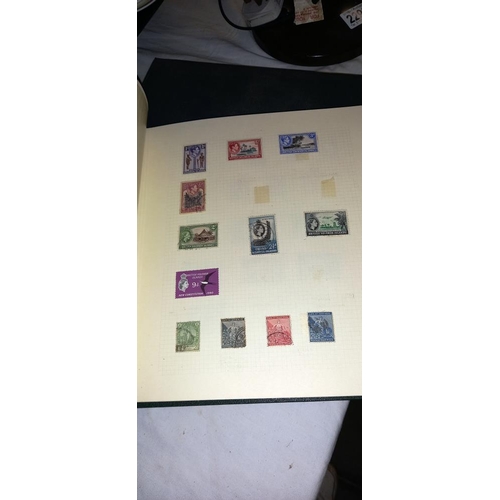 2291 - 2 albums of commonwealth stamps including Victoria