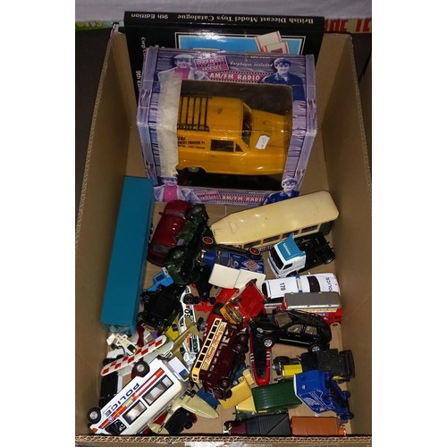 2196 - A boxed Only Fools and Horses Reliant AM/FM radio (untested) and quantity of unboxed diecast includi... 