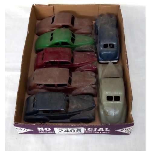 2405 - A tray of play worn 1950's Dinky American vehicles