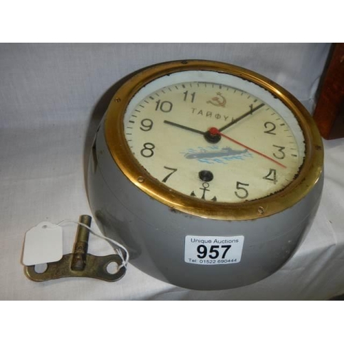 957 - A vintage Russian Vostok Sovietski submarine clock.