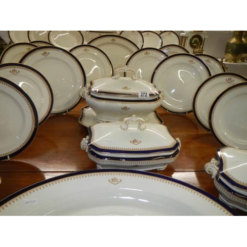 272 - Lord Robert Baden Powell porcelain - Approximately 35 pieces of Royal Worcester porcelain dinner war... 