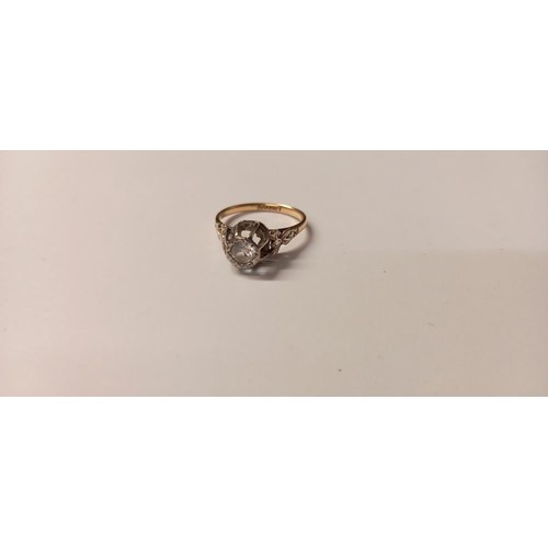 142 - A vintage ring circa 1940/50 set with a white stone in 9ct gold, size L, 2 grams.