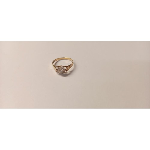 150C - A white stone cluster ring with textured shoulders in 9ct gold, size O half, 1.2 grams.