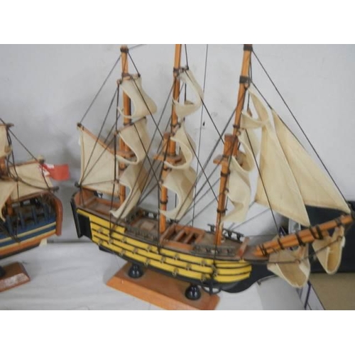 372 - Two good model galleons, COLLECT ONLY.