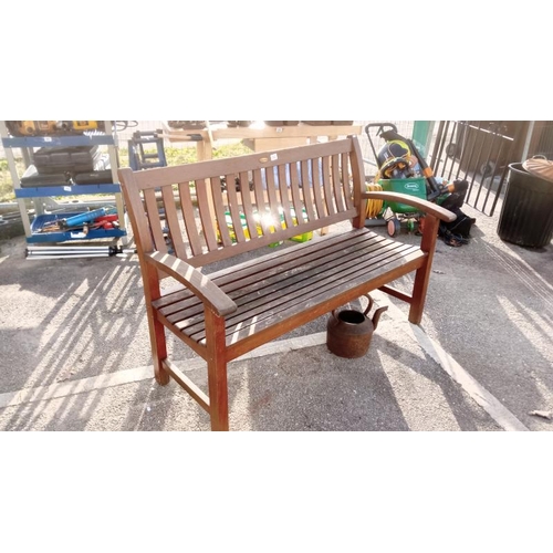 252 - A hardwood Bench (Canterbury 14 cm wide x 100 cm high x 70 cm diameter)