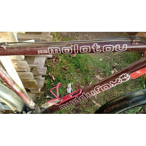 283 - A muddy Fox Molotov xc Bicycle with extras