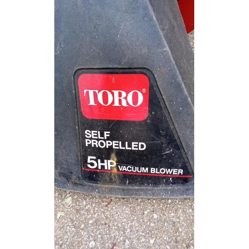 347 - A toro 5HP Vacuum / Blower Mod62923 with bag