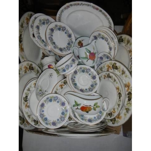 106 - A quantity of mixed dinner ware including Paragon etc. COLLECT ONLY.