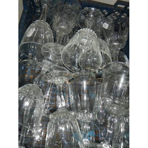 271 - A quantity of wine glasses, COLLECT ONLY.