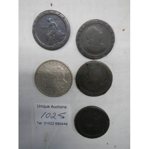 1025 - Four 1797 cartwheel pennies and a 1921 USA one dollar coin.