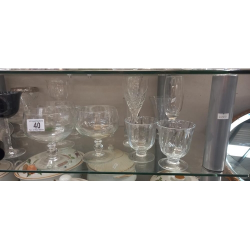 40 - 2 shelves of glassware